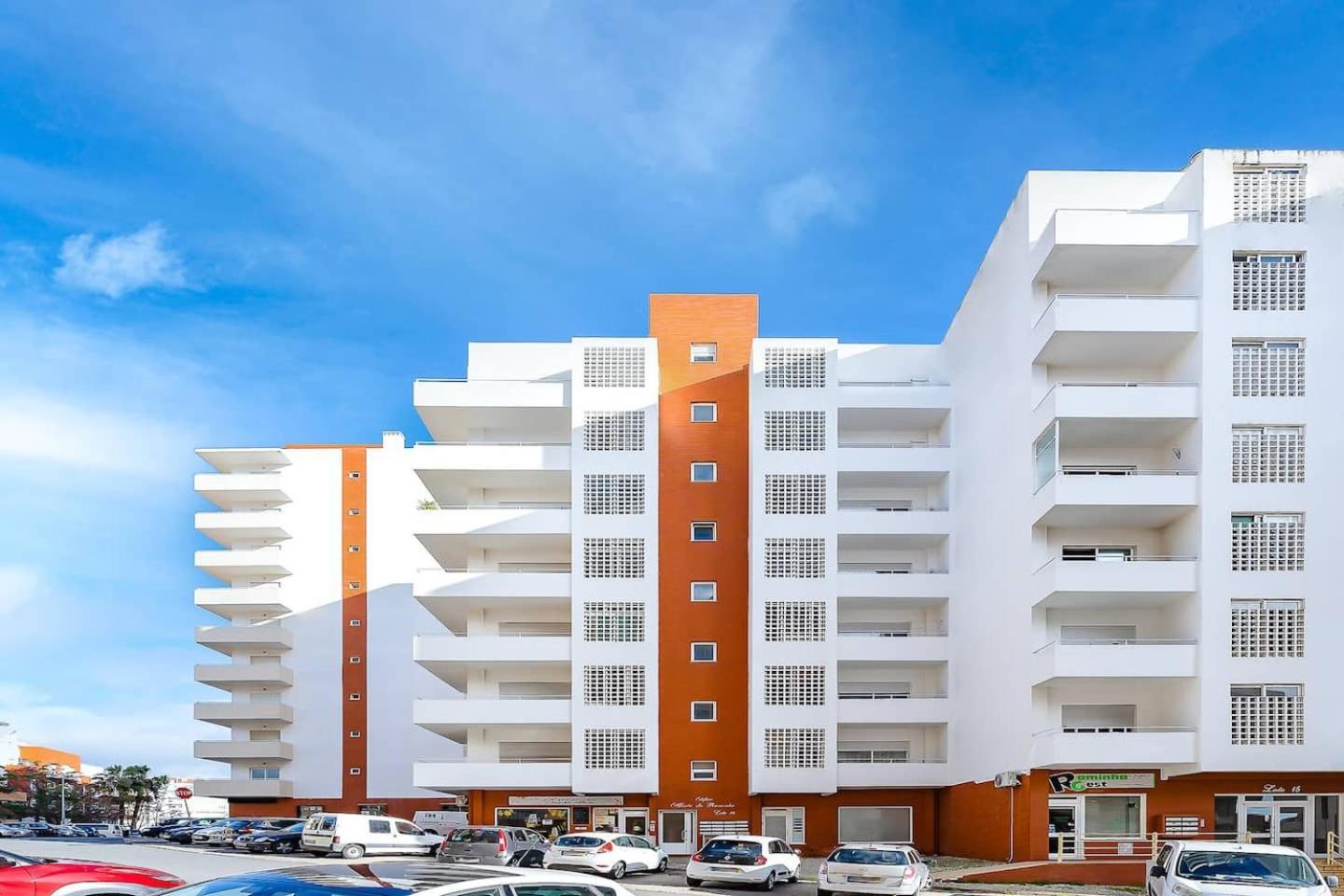 Spacious&Bright2Bedroom Apt Near Beaches,Sleeps 6 Portimão Exterior foto